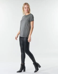 Guess Ss Cn Ivonne Tee -Desgue Winkel 17968047 500 C