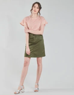 Esprit T-shirts -Desgue Winkel 19098164 500 C