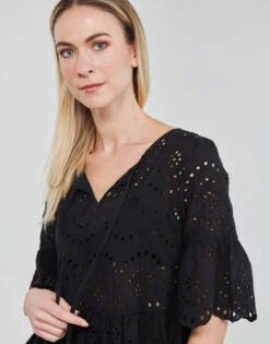 Betty London Vebelle -Desgue Winkel 19171690 500 E