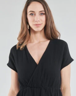 Betty London Odame -Desgue Winkel 19196517 500 E