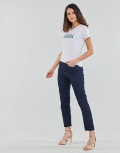 Kaporal Kecil -Desgue Winkel 21097958 500 C