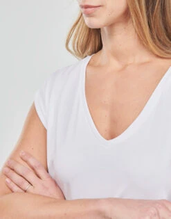 Pieces Pckamala Tee 11 Pieces Pckamala Tee -Desgue Winkel 23814274 500 E