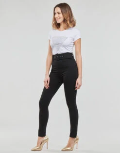 Guess Ss Triangle Crystal Logo R4 -Desgue Winkel 24121784 500 C