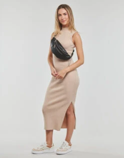 Moony Mood Joony -Desgue Winkel 24509175 500 C